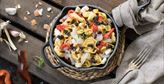 Imagen de Ensalada de pasta con bacalao y pimientos