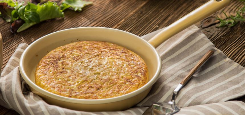 Imagen de Tortilla de patatas, cebolla y jengibre