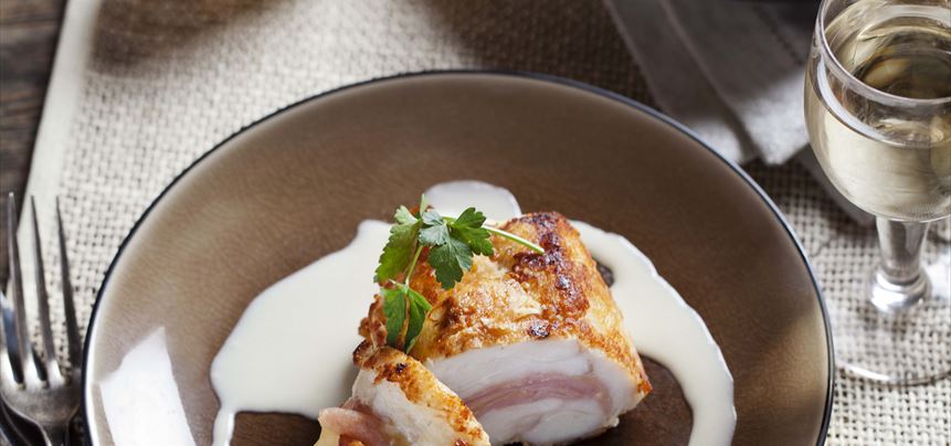 Imagen de Rape con salsa de manzanas