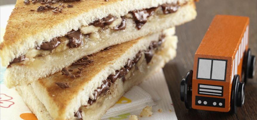 Imagen de Sandwich de choco y frutas