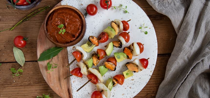 Imagen de Brochetas de sepia con salsa barbacoa