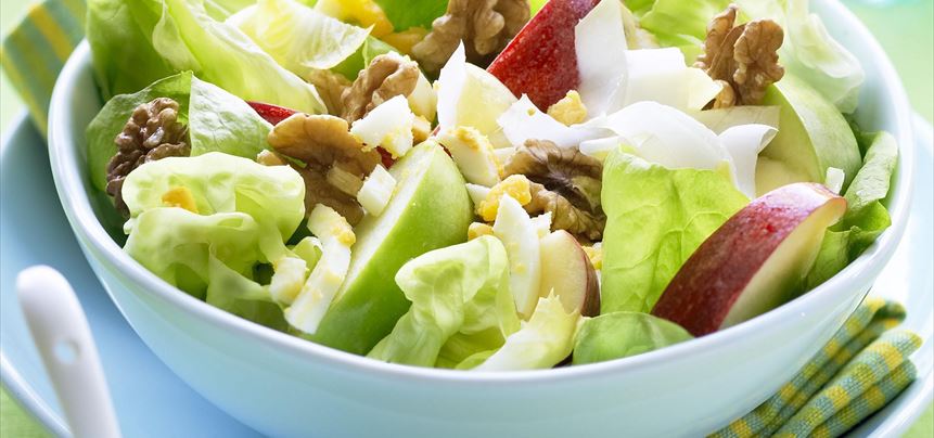 Imagen de Ensalada de manzanas y nueces