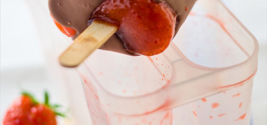 Imagen de Polos de fresa y chocolate