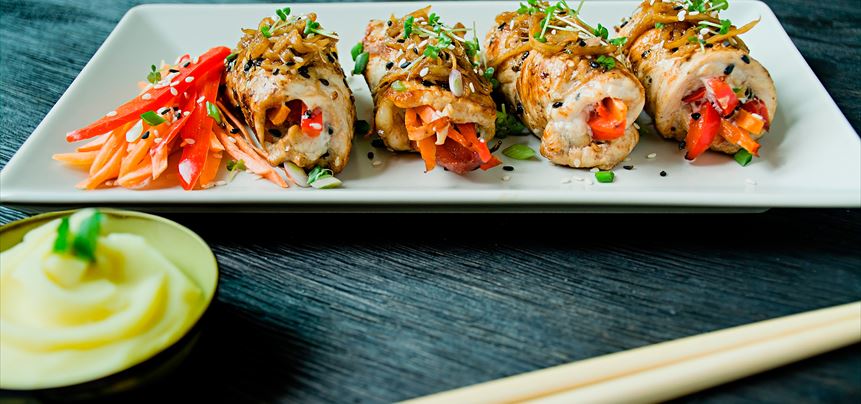 Imagen de Rollitos de pavo con zanahoria con puré verde