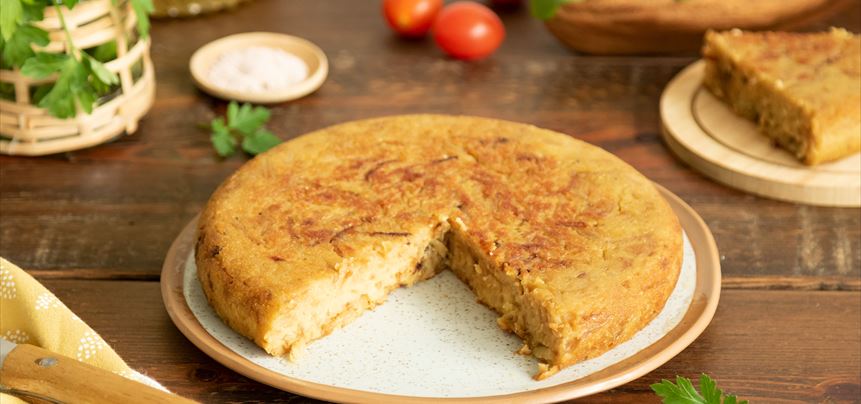 Imagen de Tortilla de patatas vegana con cebolla