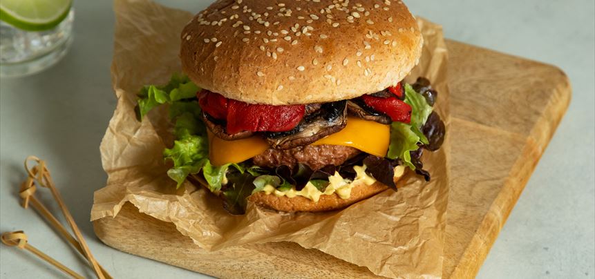 Imagen de Sensational Burguer con portobello y pimientos asados