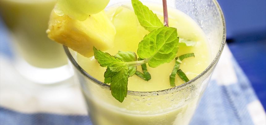 Imagen de Sopa de melón y piña con yogur