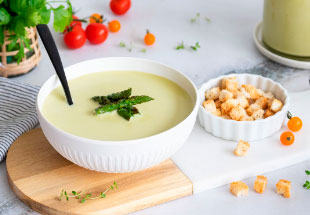 Crema de espárragos casera